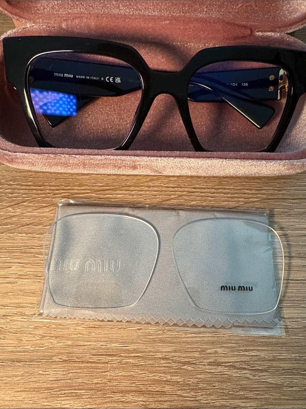 Miu Miu Black Frame Sunglasses with Pink Velvet Case - Picture 8 of 9